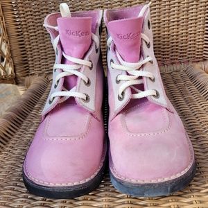 Pink kickers boots